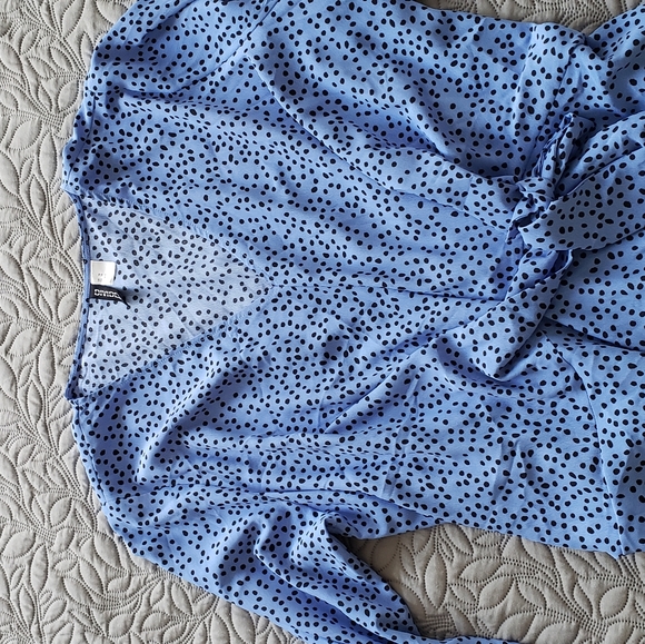 Blouse - Picture 2 of 2